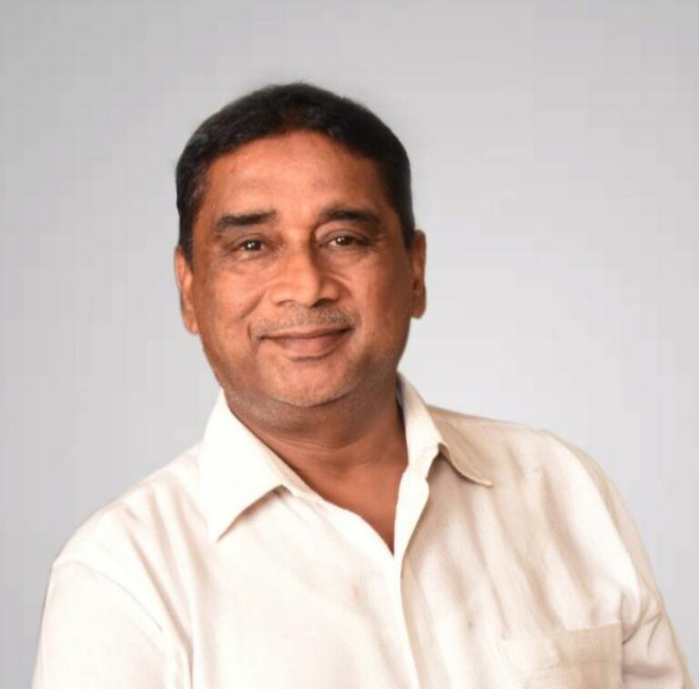 {"sha1":"ca1d10e3de43251cc67671838f95760e2064cc9f","ext":"jpg"}